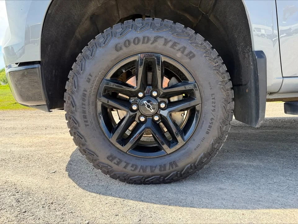 2025 Chevrolet Silverado 4th Gen - Image 13 of 13