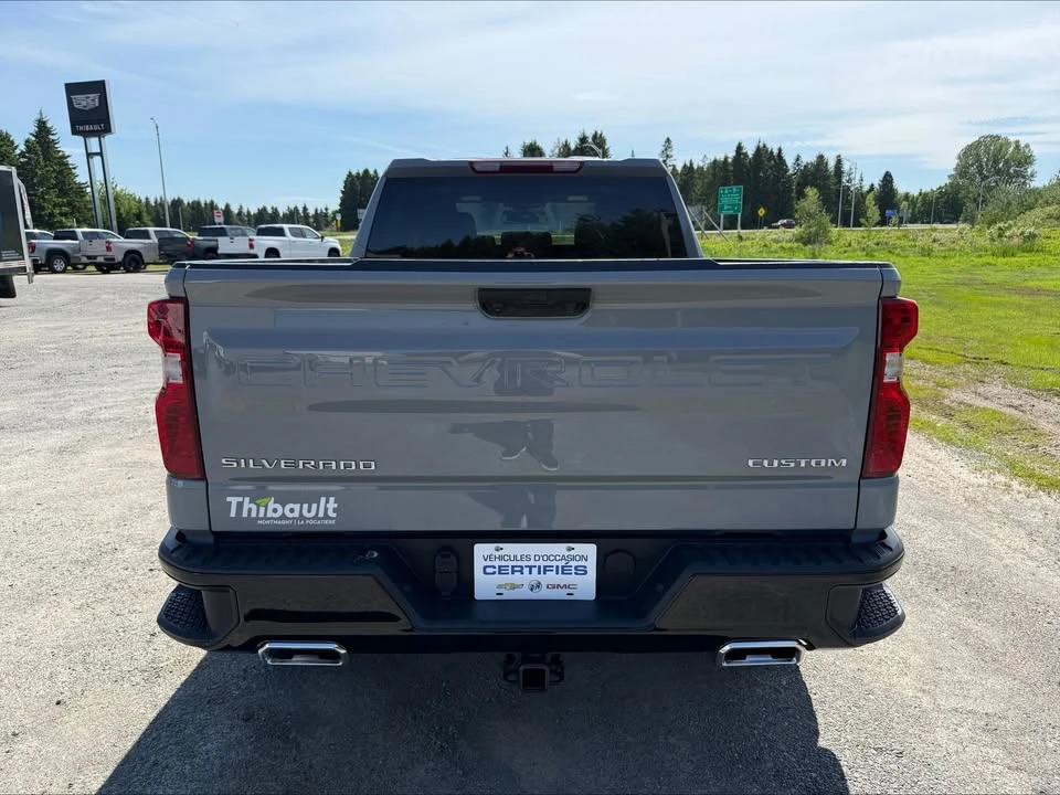 2025 Chevrolet Silverado 4th Gen - Image 4 of 13