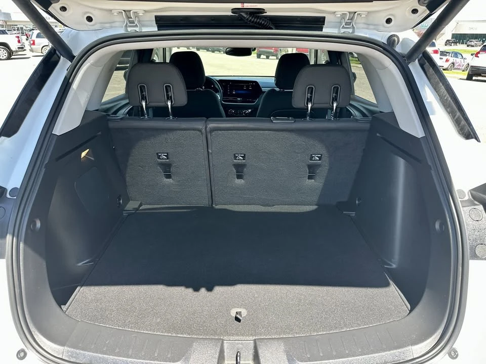 2025 Chevrolet Trailblazer - Image 8 of 16