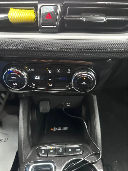 2025 Chevrolet Trailblazer - Image 5 of 20