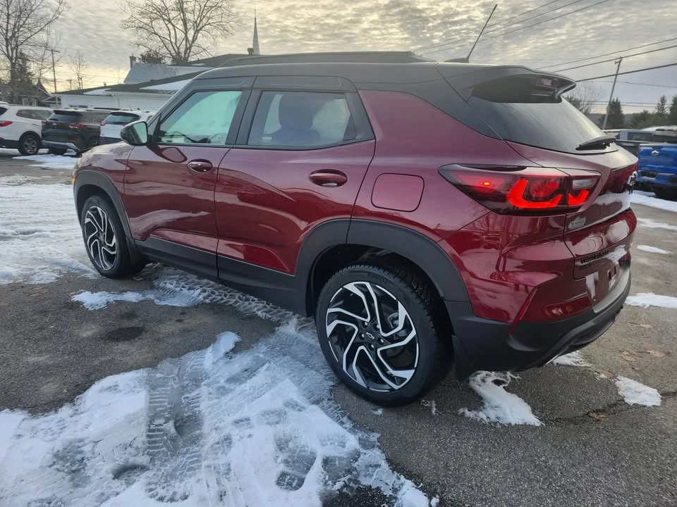 2025 Chevrolet Trailblazer - Image 3 of 20