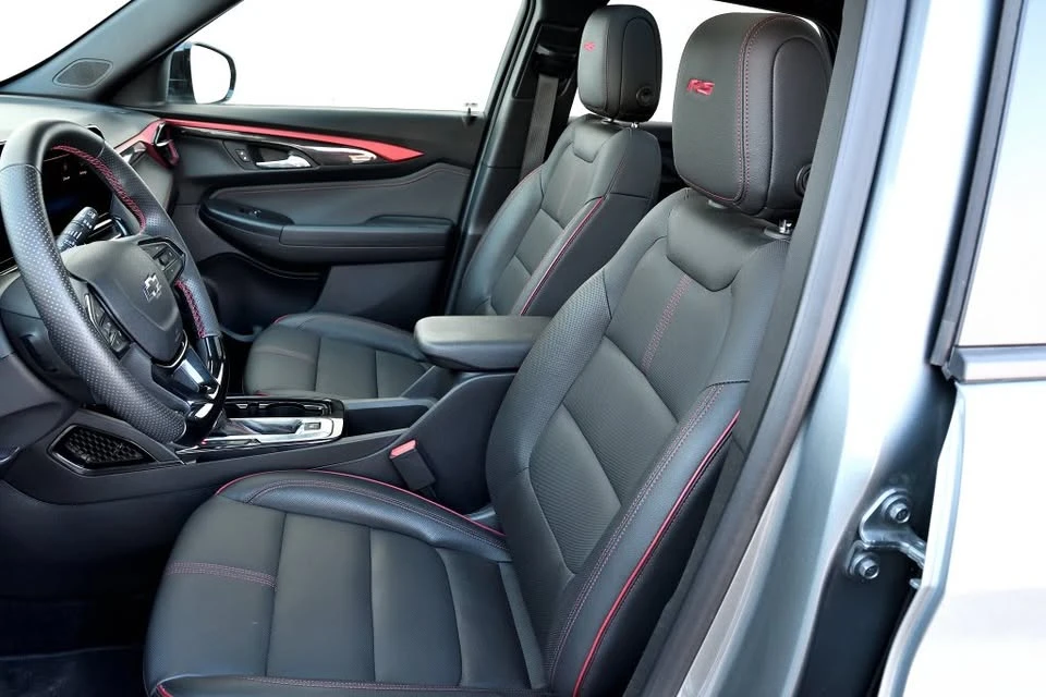 2025 Chevrolet Trailblazer - Image 16 of 20