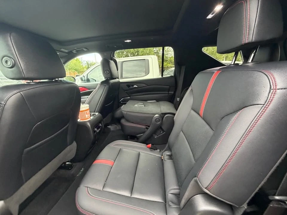 2025 Chevrolet Traverse - Image 5 of 6