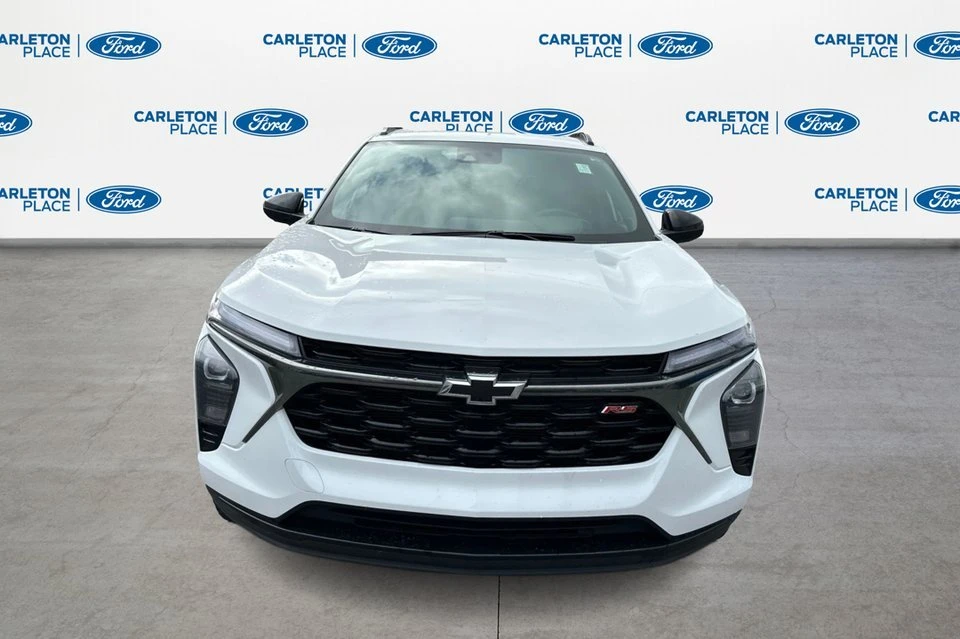 2025 Chevrolet Trax - Image 2 of 20