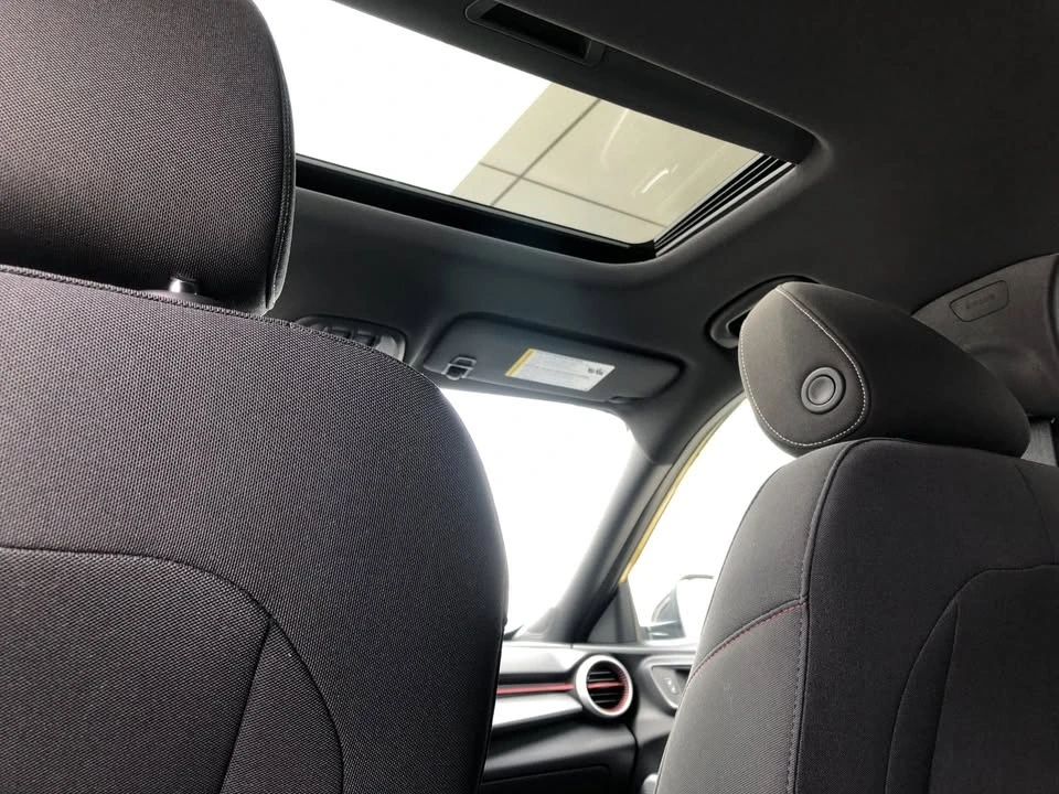 2025 Chevrolet Trax - Image 12 of 16