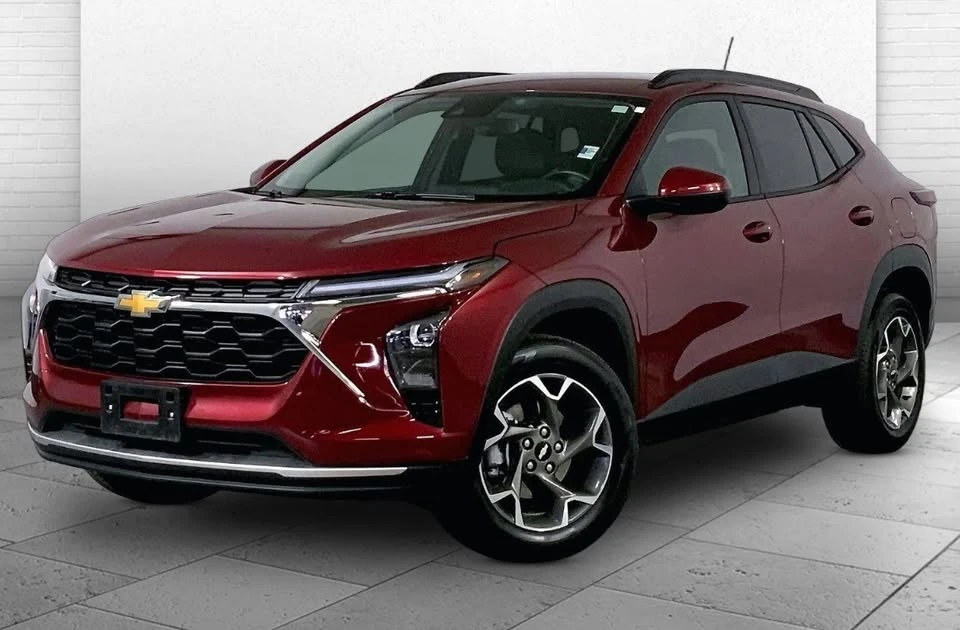 2025 Chevrolet Trax - Image 3 of 12