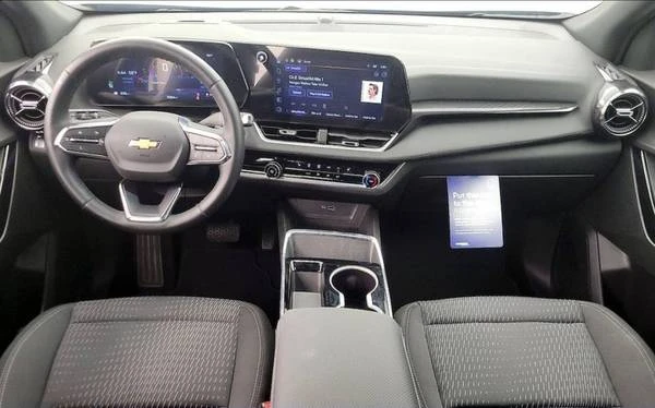 2025 Chevrolet Equinox - Image 9 of 16