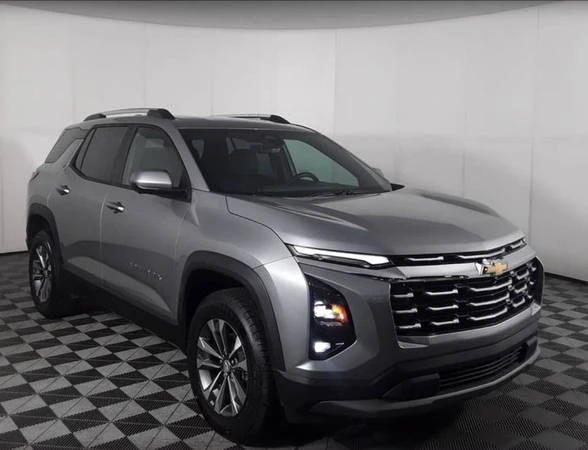 2025 Chevrolet Equinox - Image 3 of 16