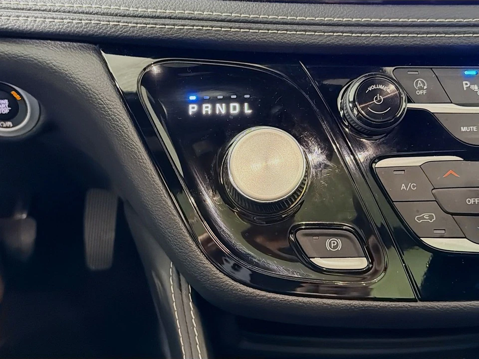 2025 Chrysler - Image 21 of 21