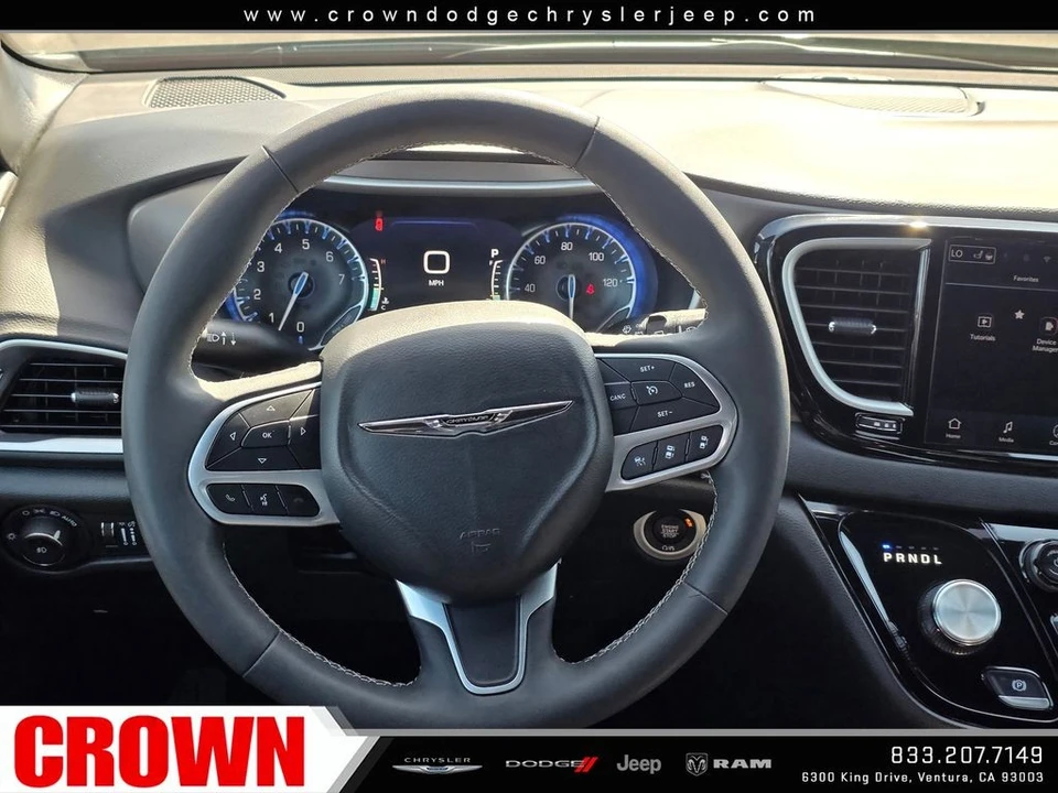 2025 Chrysler - Image 15 of 21