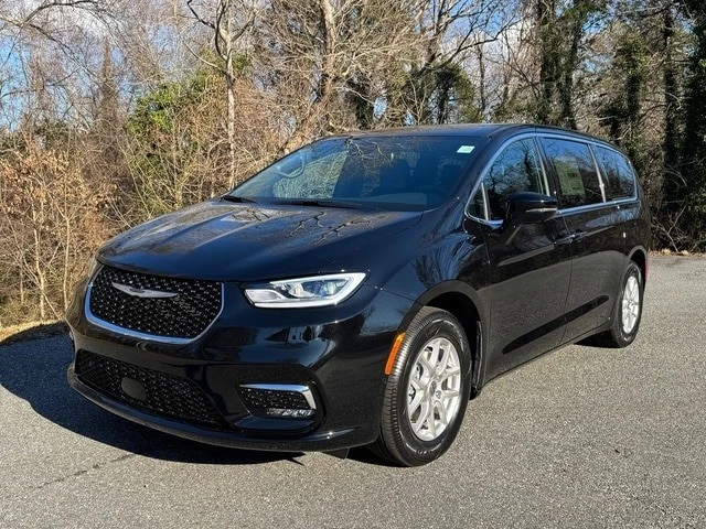 2025 Chrysler - Image 2 of 12