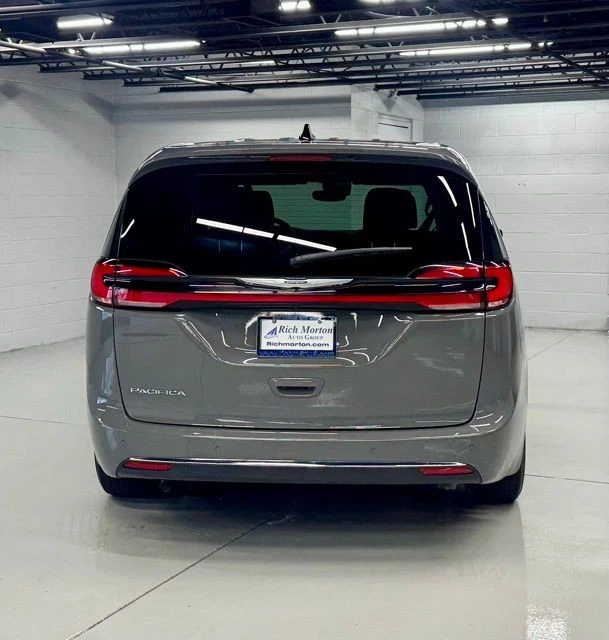 2025 Chrysler - Image 5 of 30