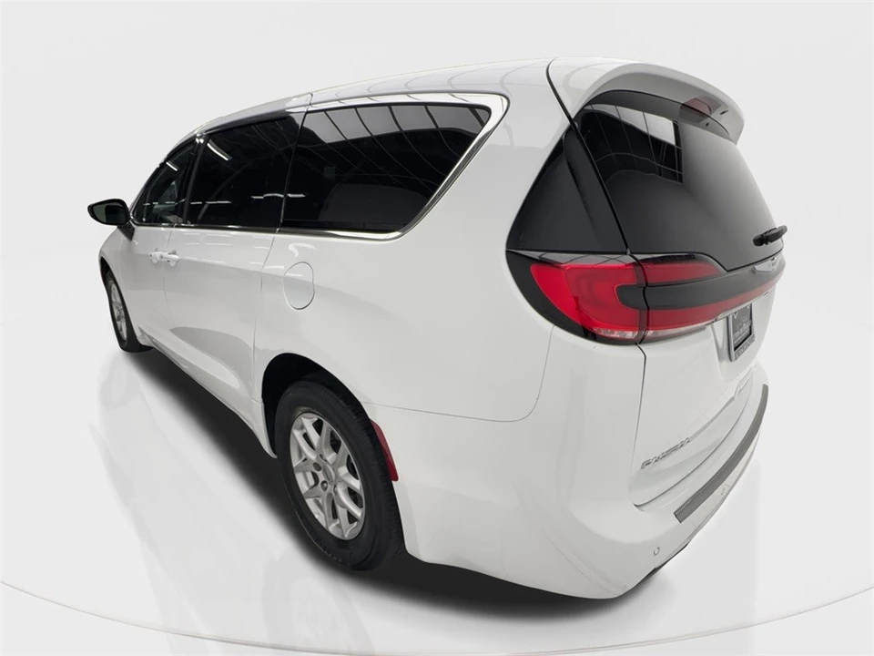 2025 Chrysler - Image 12 of 12