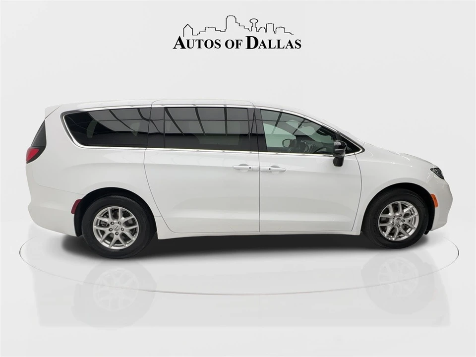 2025 Chrysler - Image 9 of 12