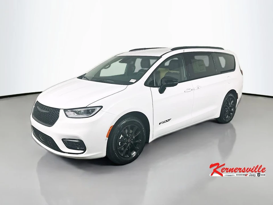 2025 Chrysler - Image 3 of 12