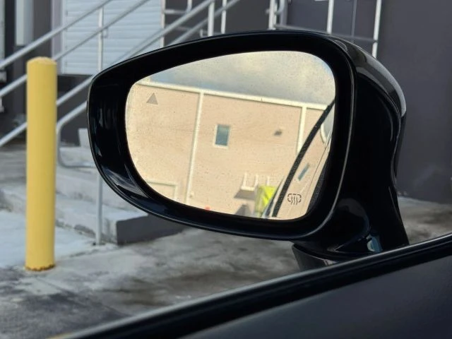 2025 Chrysler - Image 18 of 21