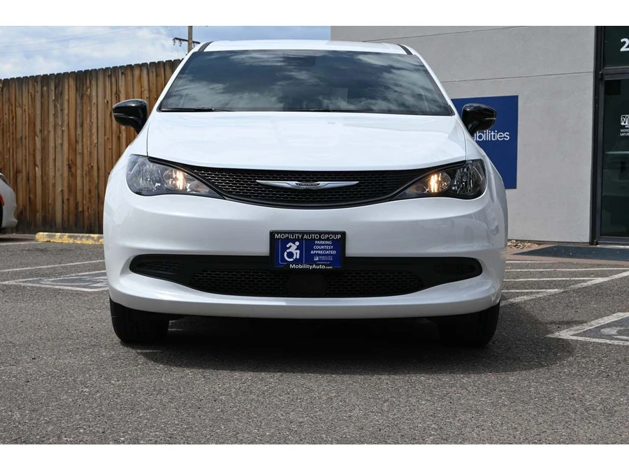 2025 Chrysler - Image 4 of 21
