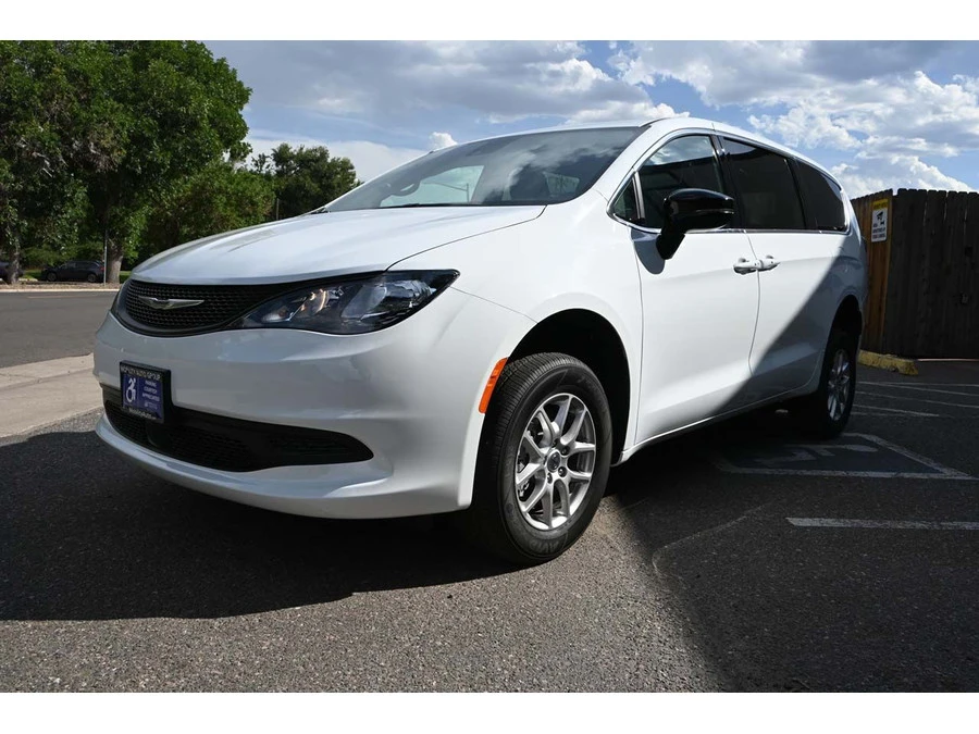 2025 Chrysler - Image 9 of 21