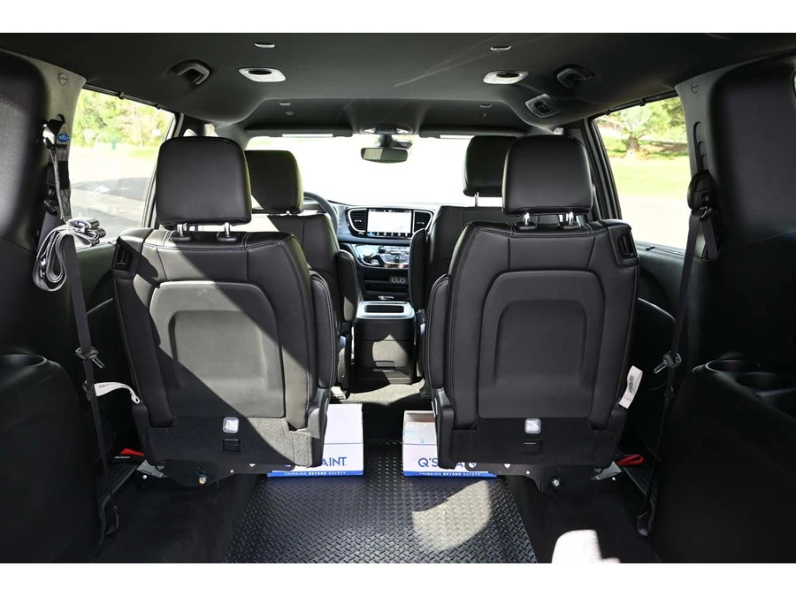 2025 Chrysler - Image 19 of 21
