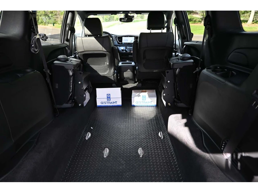 2025 Chrysler - Image 20 of 21