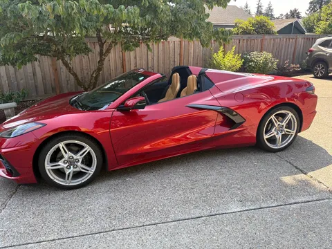 2025 Chevrolet Corvette Stingray Convertible 2LT