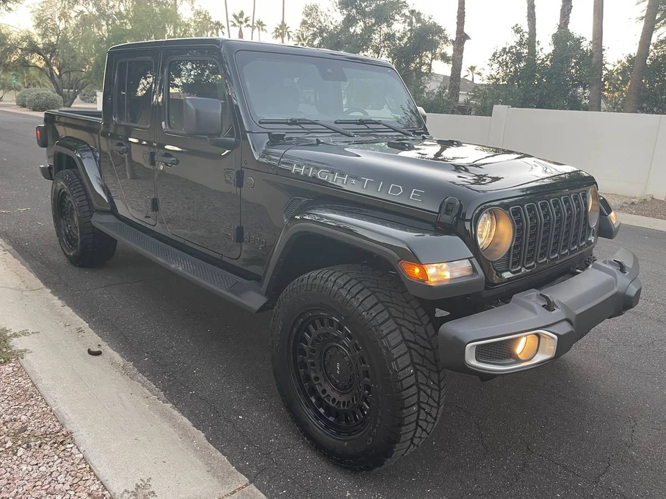 2025 Jeep JT Gladiator - Image 6 of 20