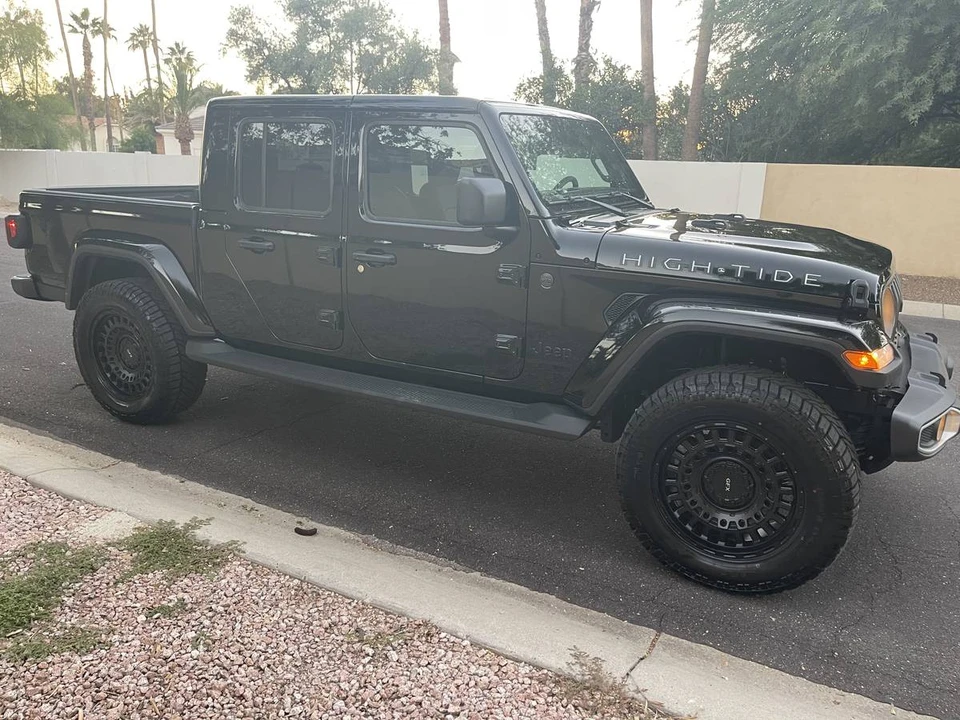 2025 Jeep JT Gladiator - Image 7 of 20
