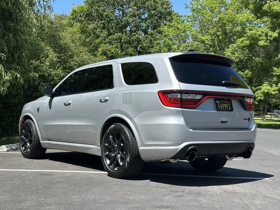 2025 Dodge Durango SRT Hellcat 3rd Gen - Image 3 of 8