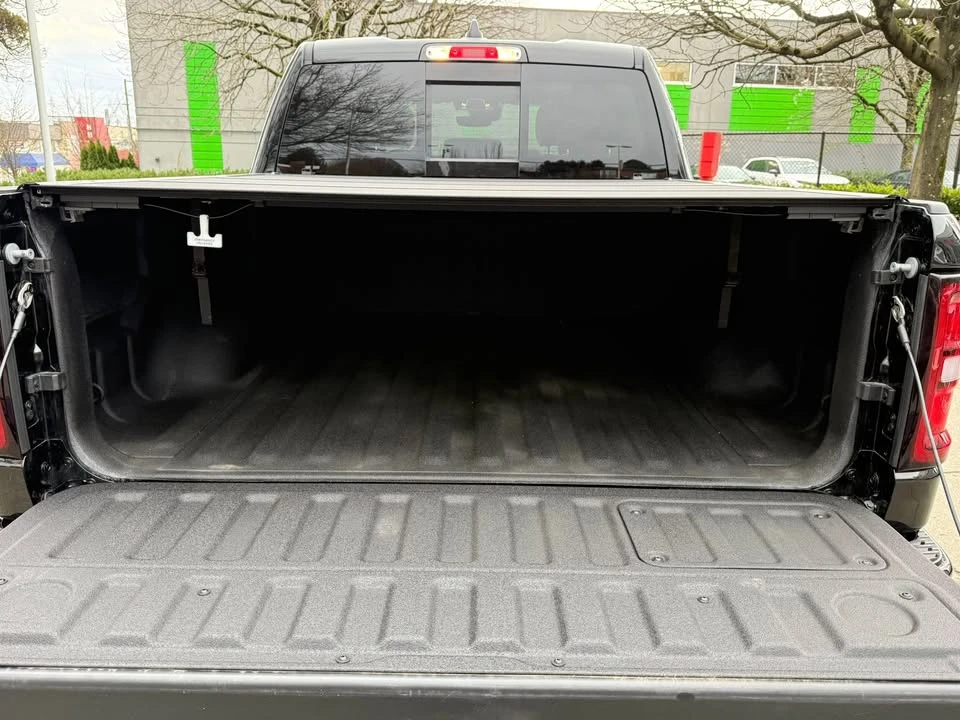 2025 Ram 1500 2nd Gen - Image 19 of 20