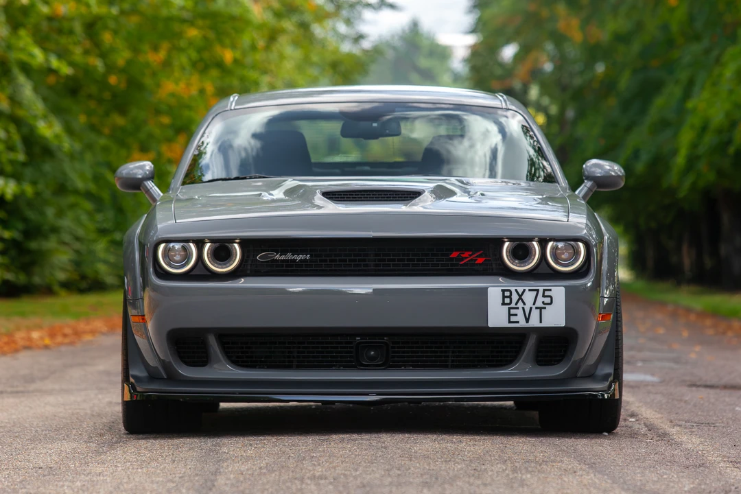 2025 Dodge Challenger - Image 2 of 31