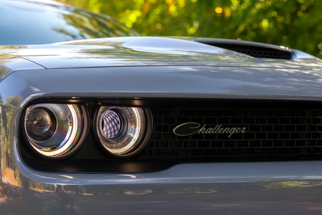 2025 Dodge Challenger - Image 10 of 31