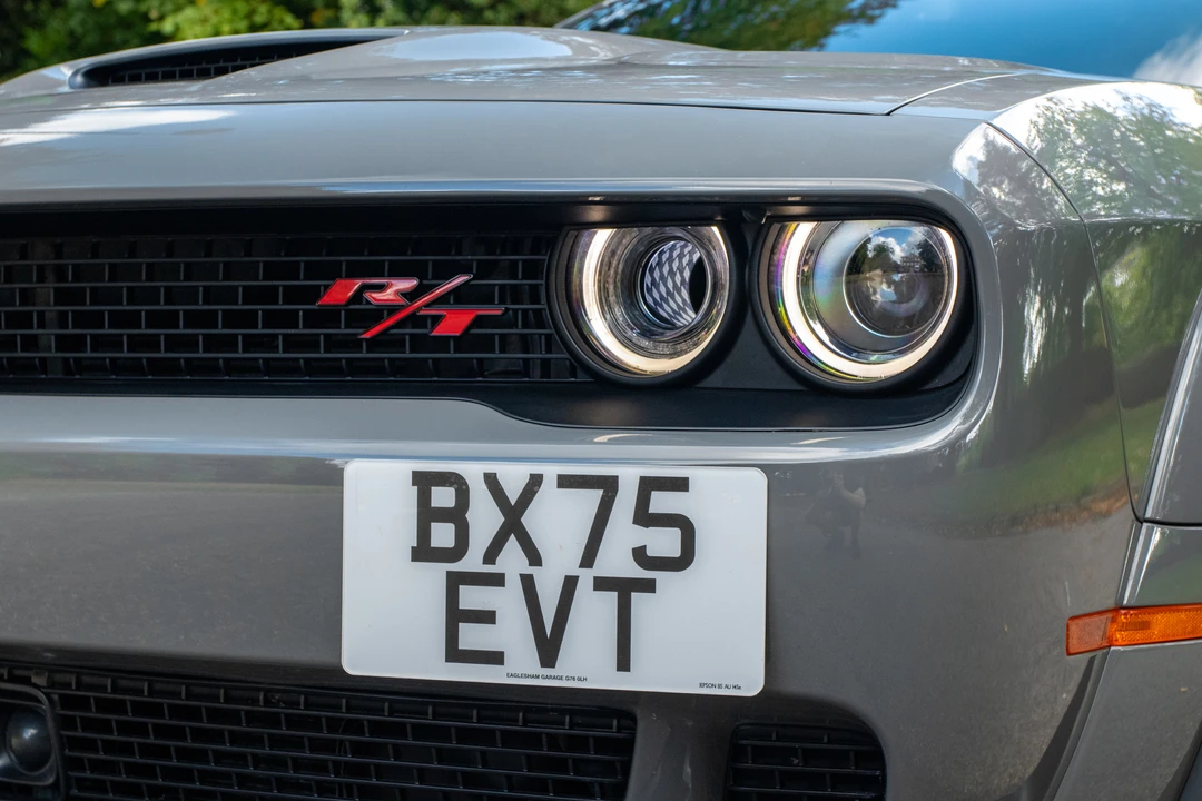 2025 Dodge Challenger - Image 16 of 31