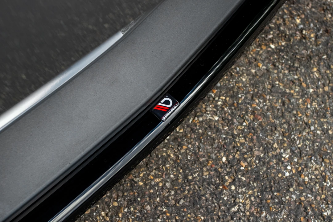 2025 Dodge Challenger - Image 17 of 31