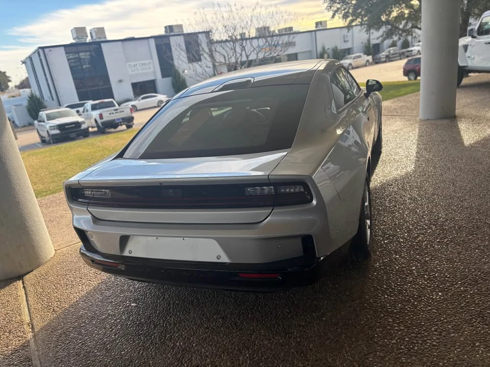 2025 Dodge Challenger - Image 6 of 6