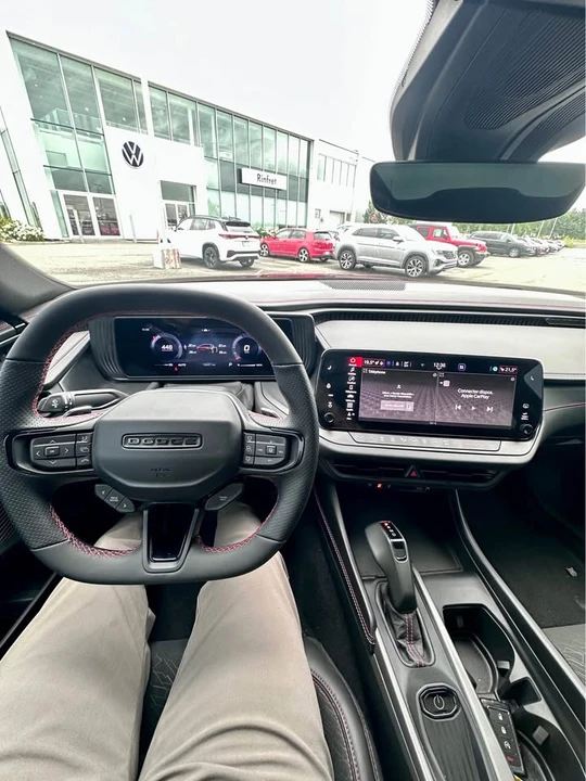 2025 Dodge Charger 8th Gen - Image 7 of 7