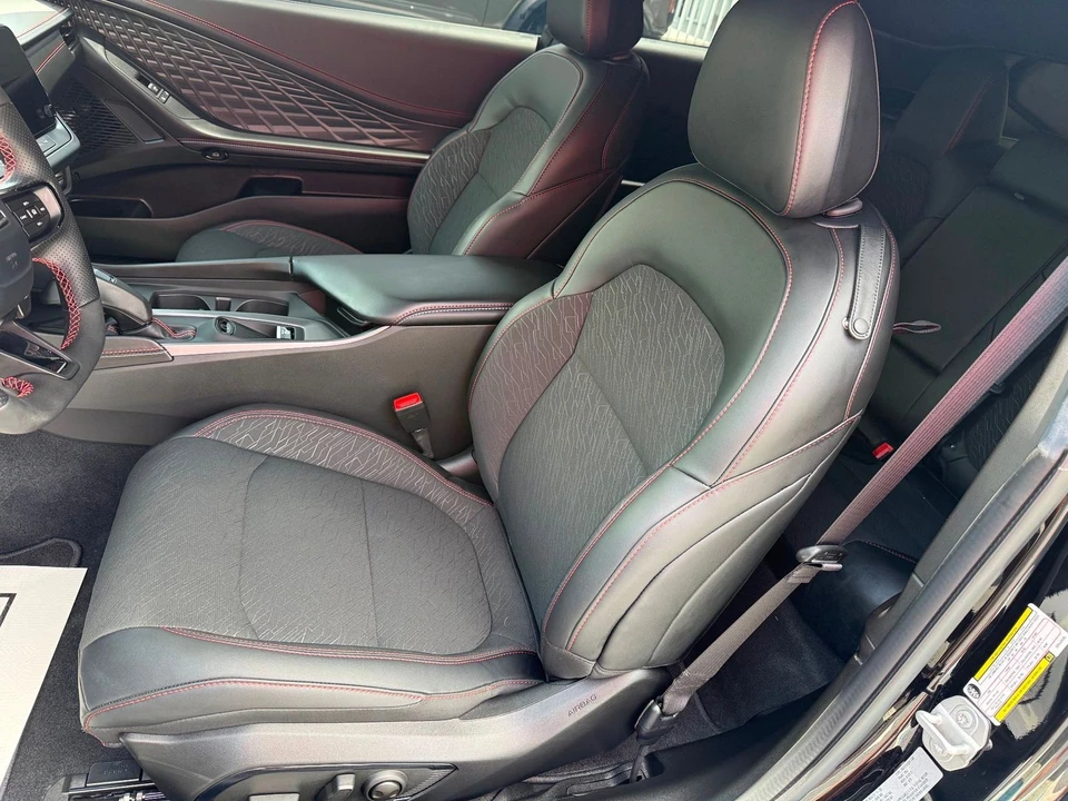 2025 Dodge Charger Daytona 8th Gen - Image 2 of 12
