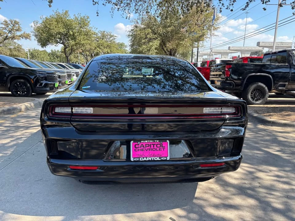 2025 Dodge Charger 8th Gen - Image 5 of 7