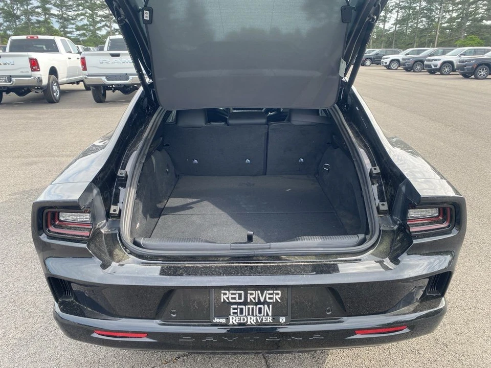 2025 Dodge Charger 8th Gen - Image 12 of 12