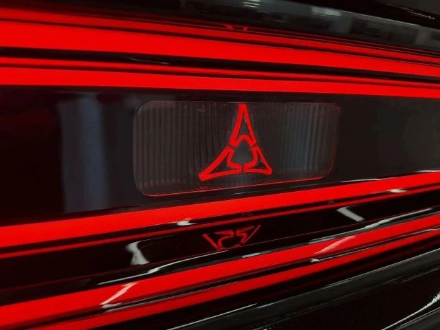 2025 Dodge Charger 8th Gen - Image 24 of 31