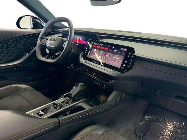 2025 Dodge Charger 8th Gen - Image 23 of 31