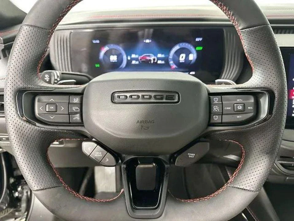 2025 Dodge Charger 8th Gen - Image 19 of 20