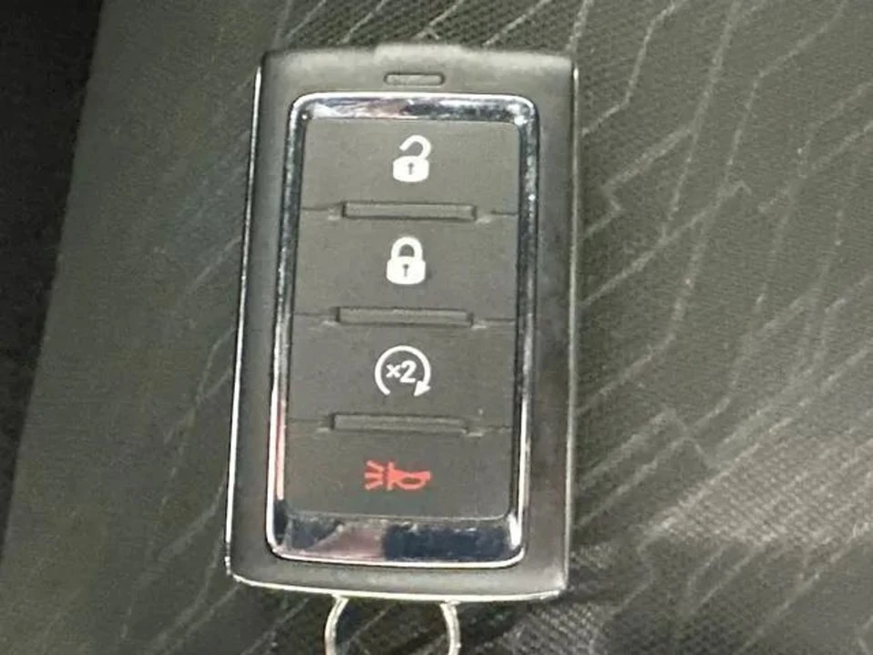2025 Dodge Charger 8th Gen - Image 16 of 20