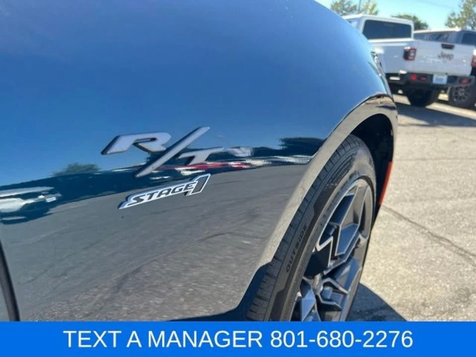 2025 Dodge Charger 8th Gen - Image 8 of 20