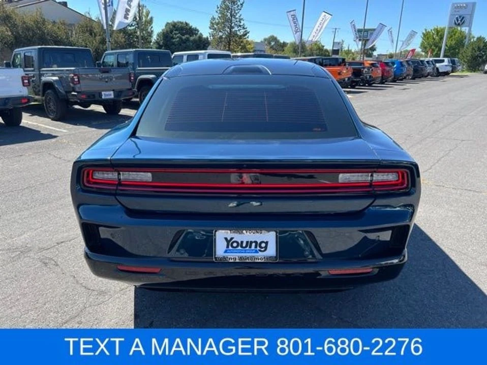 2025 Dodge Charger 8th Gen - Image 4 of 20