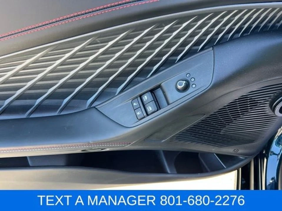 2025 Dodge Charger 8th Gen - Image 18 of 20