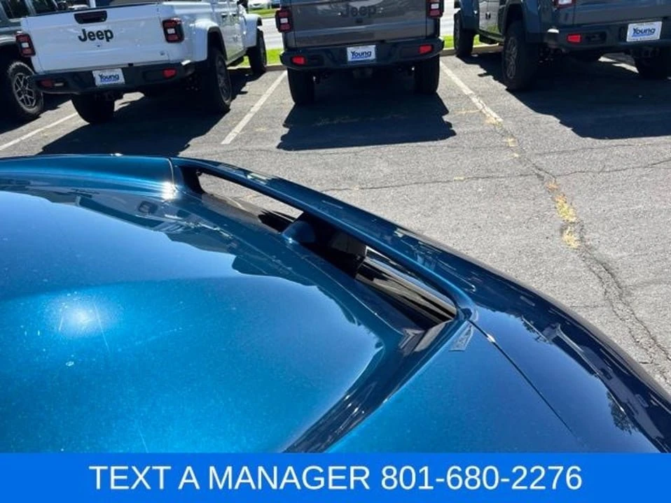 2025 Dodge Charger 8th Gen - Image 9 of 20