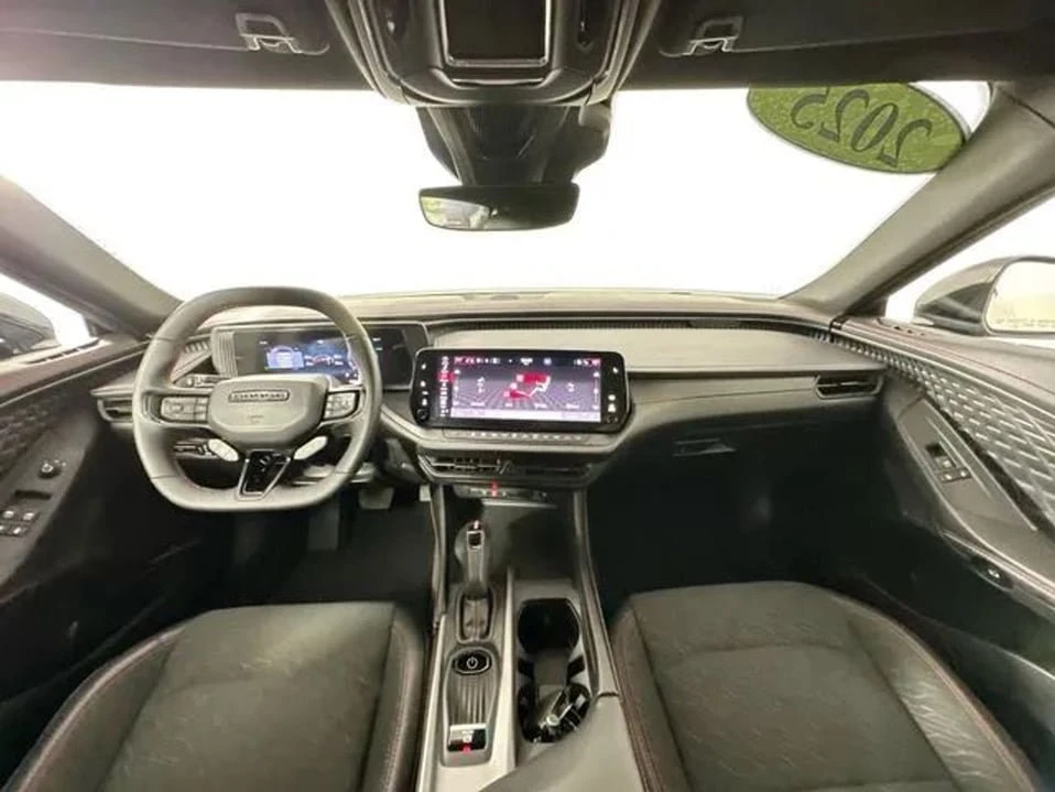2025 Dodge Charger 8th Gen - Image 3 of 20
