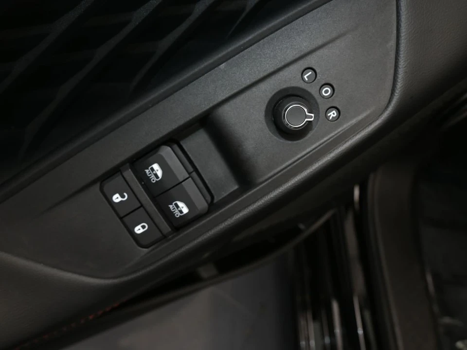 2025 Dodge Charger 8th Gen - Image 12 of 12