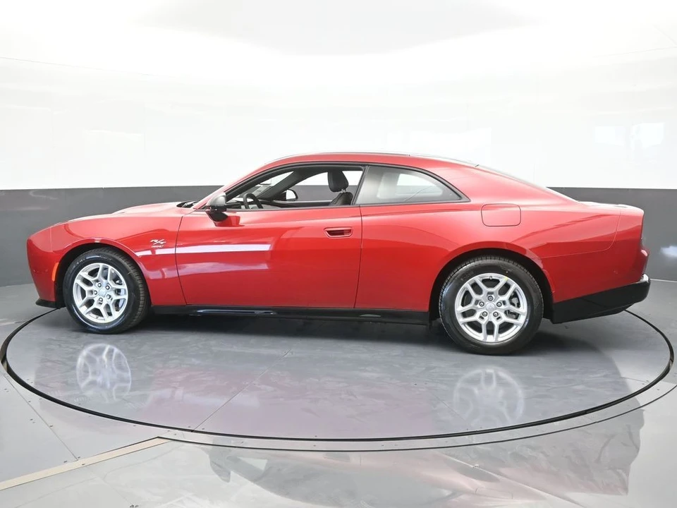 2025 Dodge Charger 8th Gen - Image 3 of 12