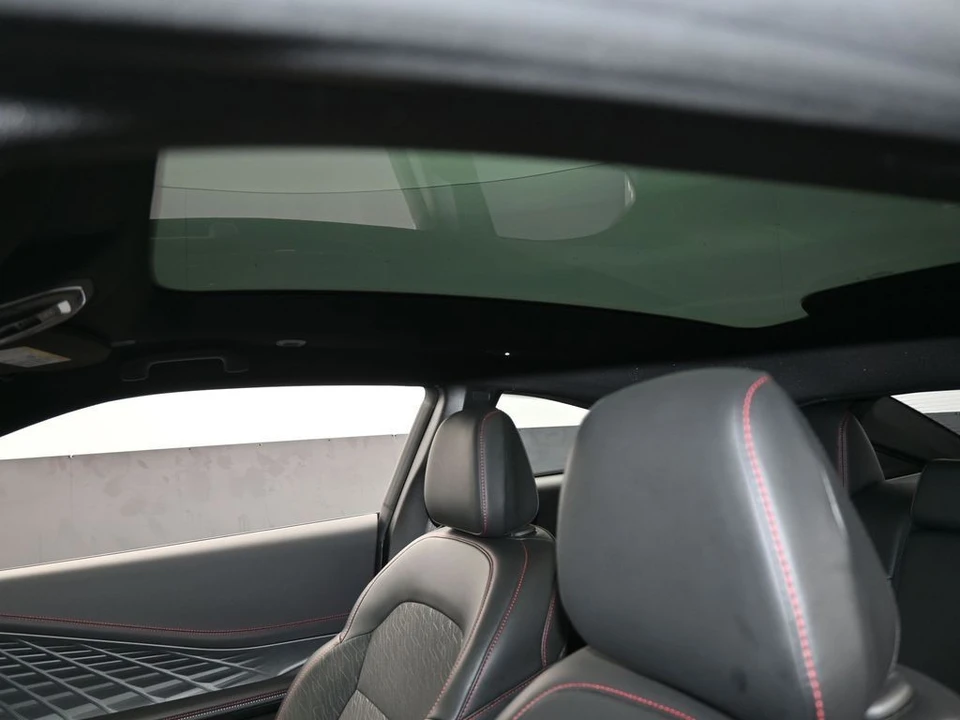 2025 Dodge Charger 8th Gen - Image 11 of 12